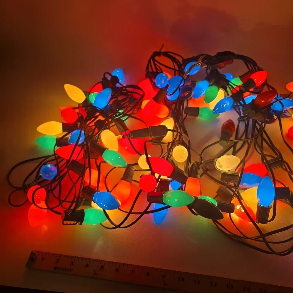 4 Sets of Sylvania Christmas Lights Vintage Indoor/Outdoor 25 C9 Bulbs/String